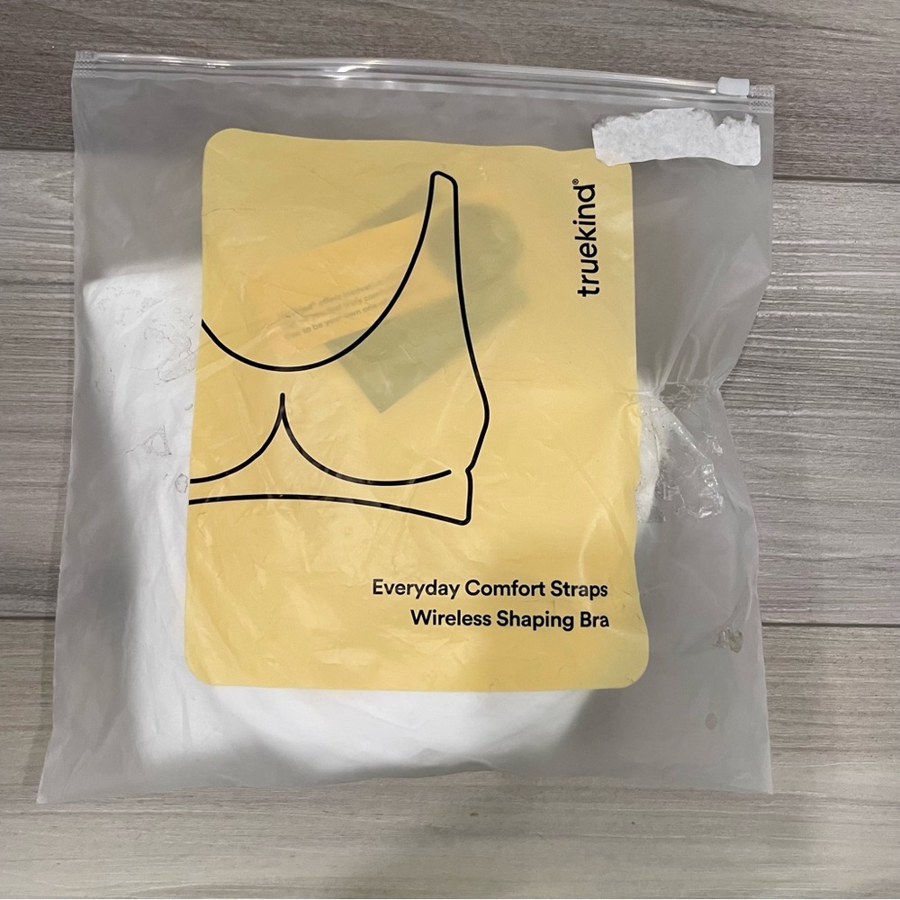 NWT TRUEKIND by Shapermint Everyday Comfort Straps Wireless Shaping Bra Size 2XL